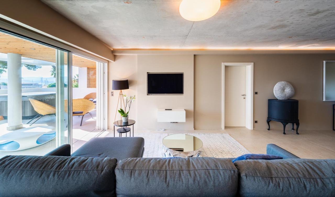 Villa Catleya Appart Hotel Saint-Raphaël Εξωτερικό φωτογραφία